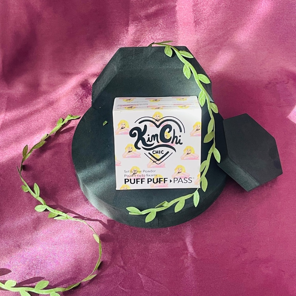 KIM CHI CHIC PUFF PUFF SETTING POWDER